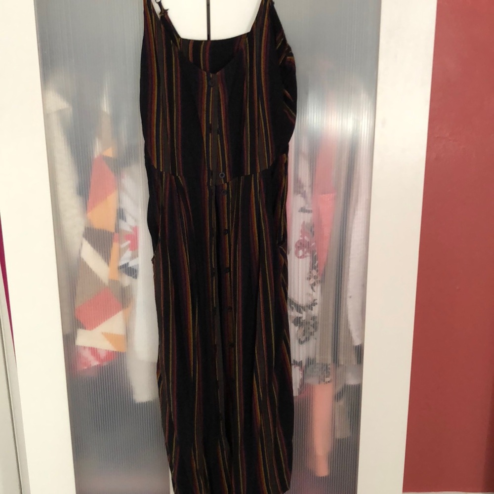 RVCA dress w/ pockets (MIDI)